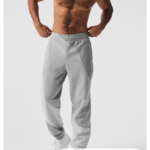 ALO Unisex Light Gray Sweatpants - Picture 6 of 12